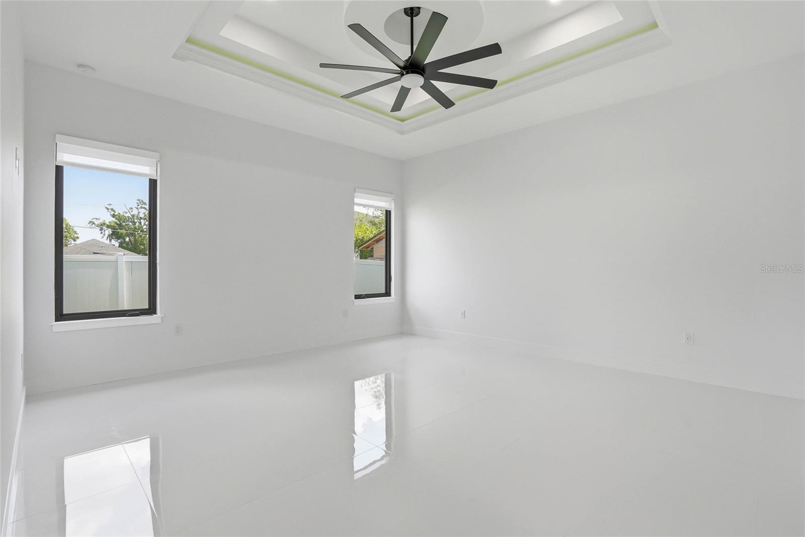 7013 N CLEARVIEW AVE, TAMPA, FL, 33614