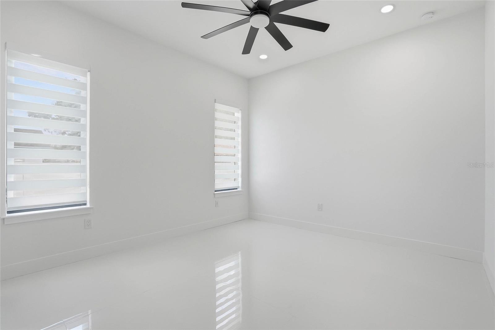 7013 N CLEARVIEW AVE, TAMPA, FL, 33614