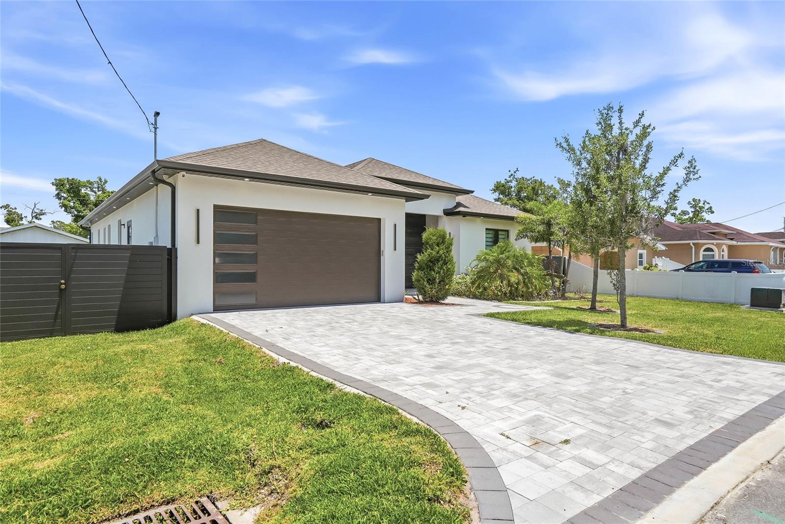 7013 N CLEARVIEW AVE, TAMPA, FL, 33614