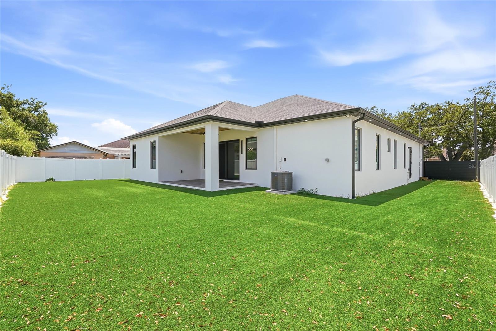 7013 N CLEARVIEW AVE, TAMPA, FL, 33614