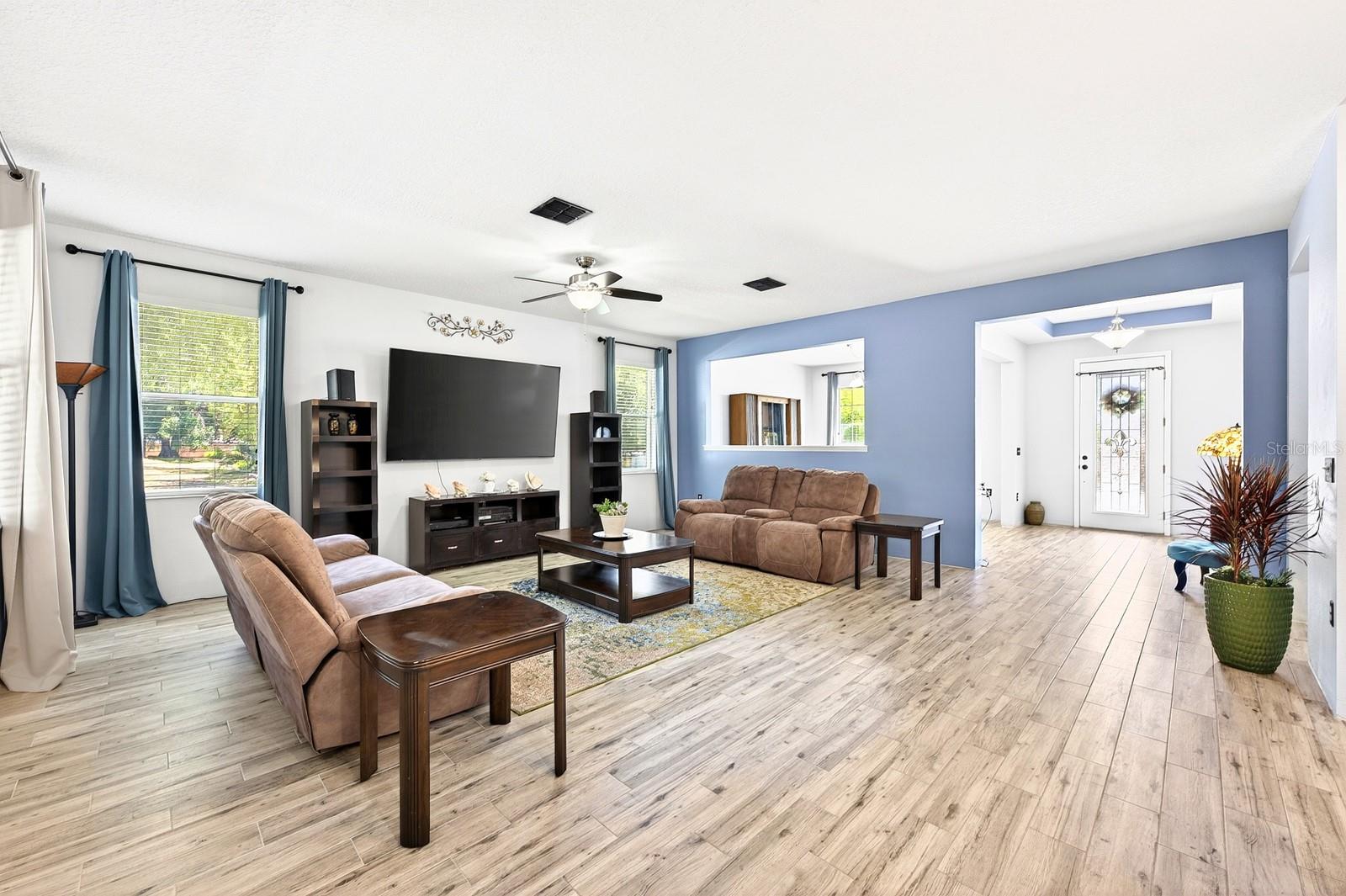 2407 PARKSIDE MEADOW DR, APOPKA, FL, 32712