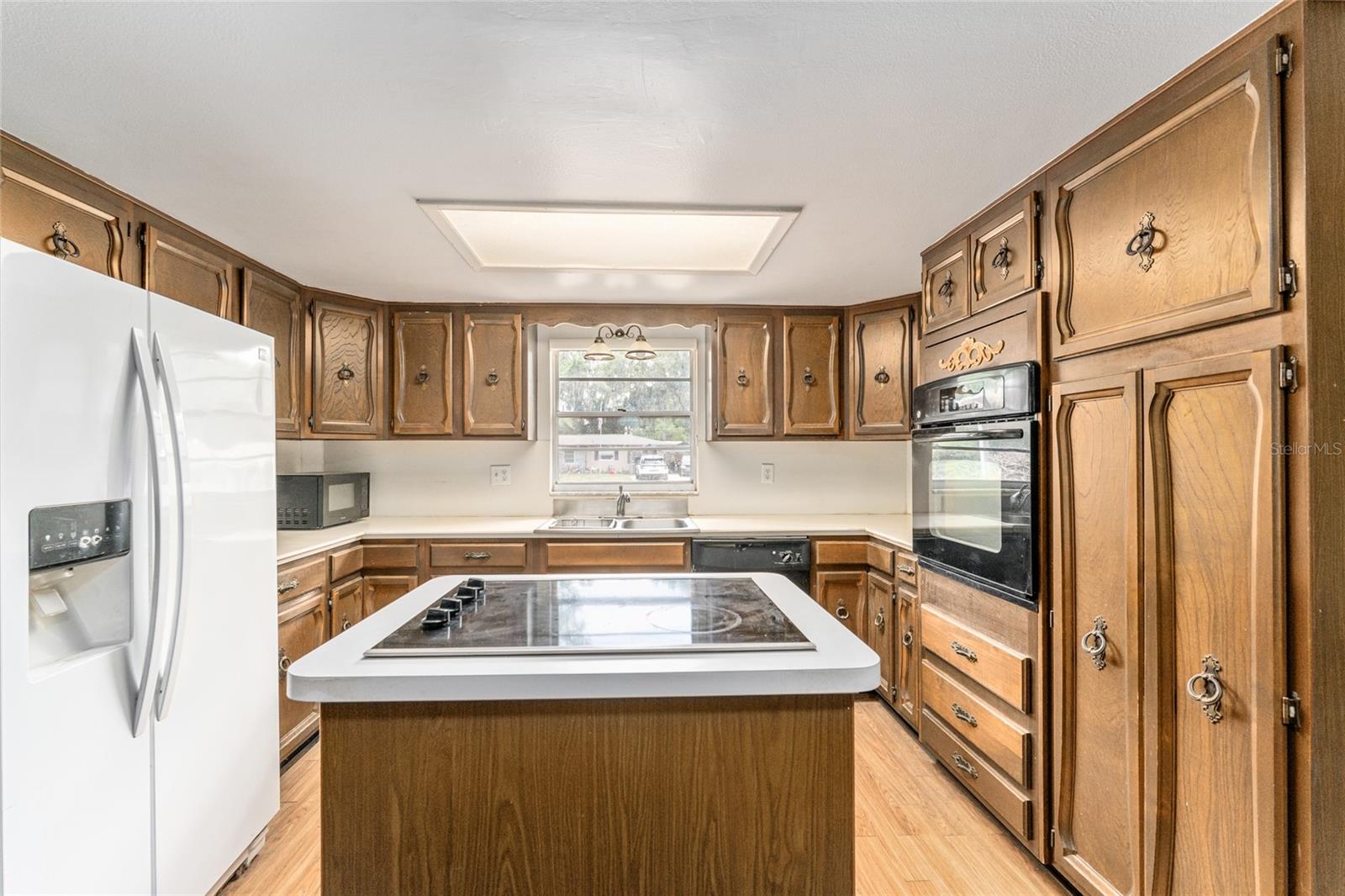 927 S VAL DR, INVERNESS, FL, 34450