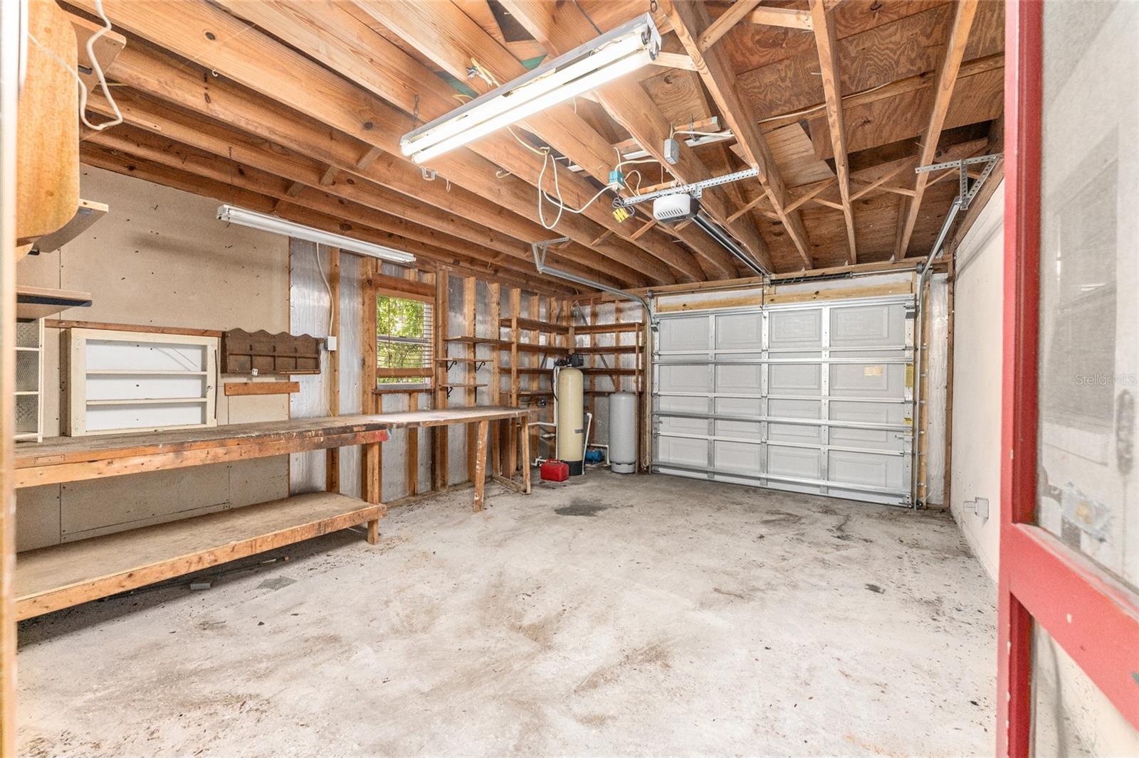 927 S VAL DR, INVERNESS, FL, 34450