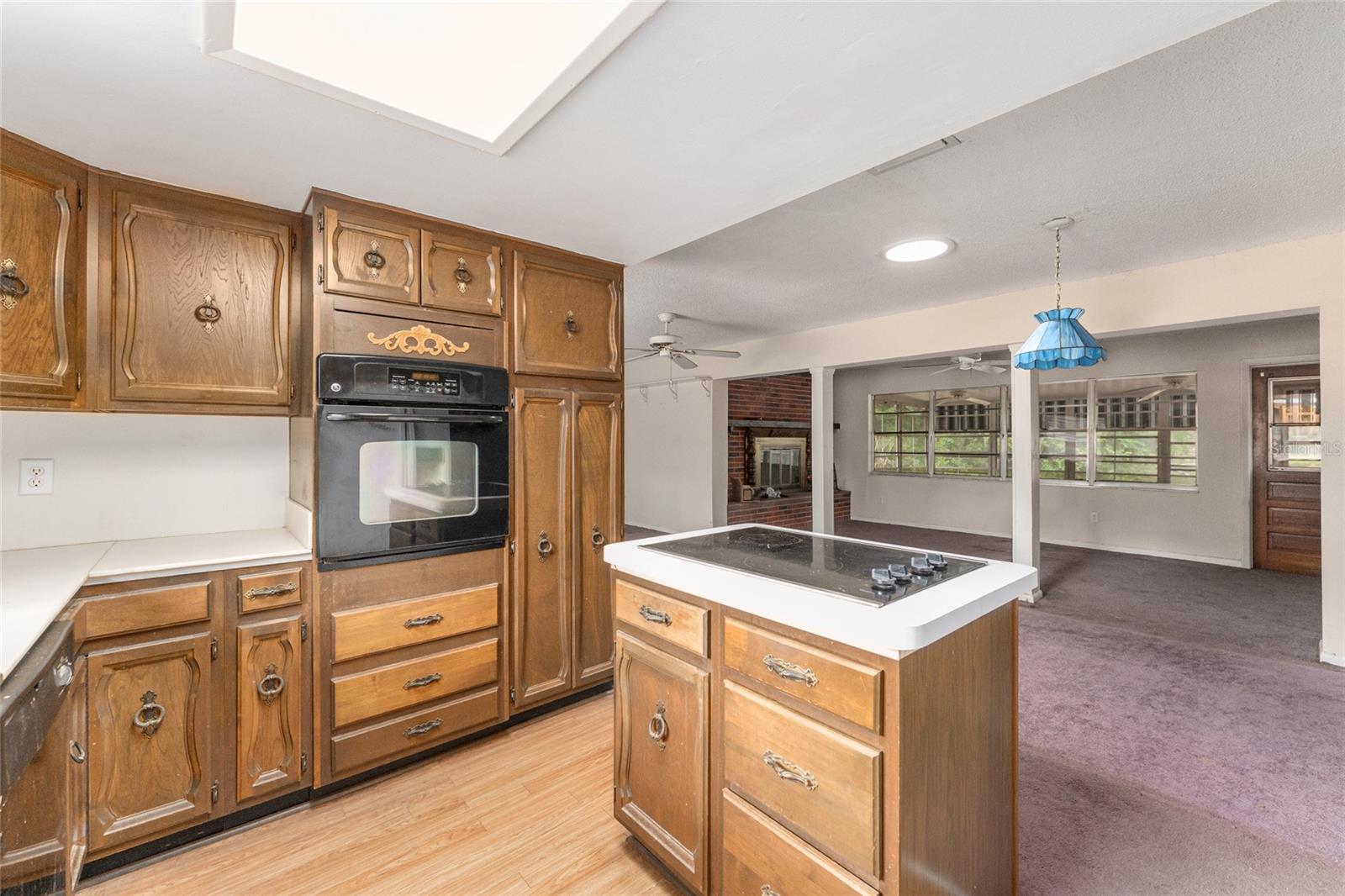 927 S VAL DR, INVERNESS, FL, 34450