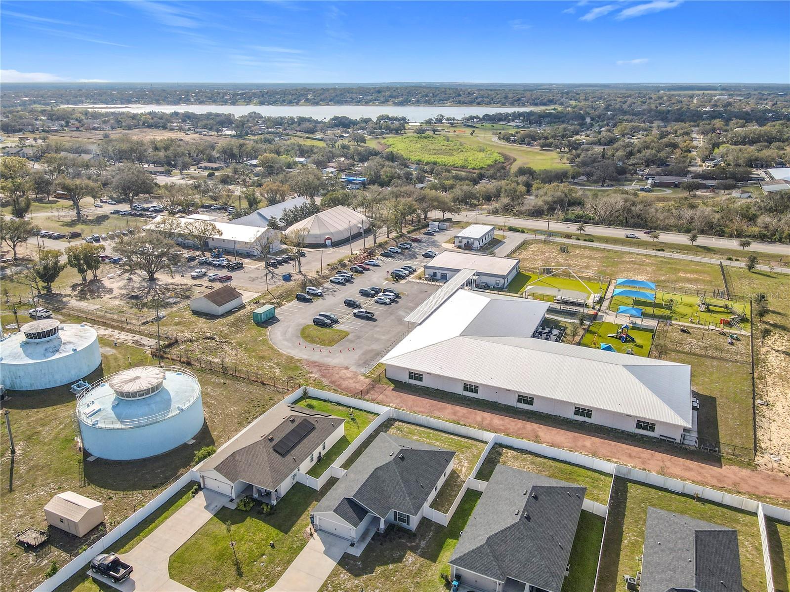 456 HILLTOP DR, LAKE WALES, FL, 33853