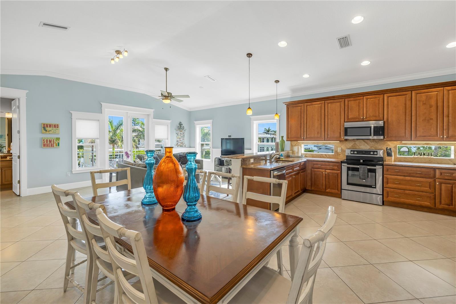 105 4TH ST S, BRADENTON BEACH, FL, 34217