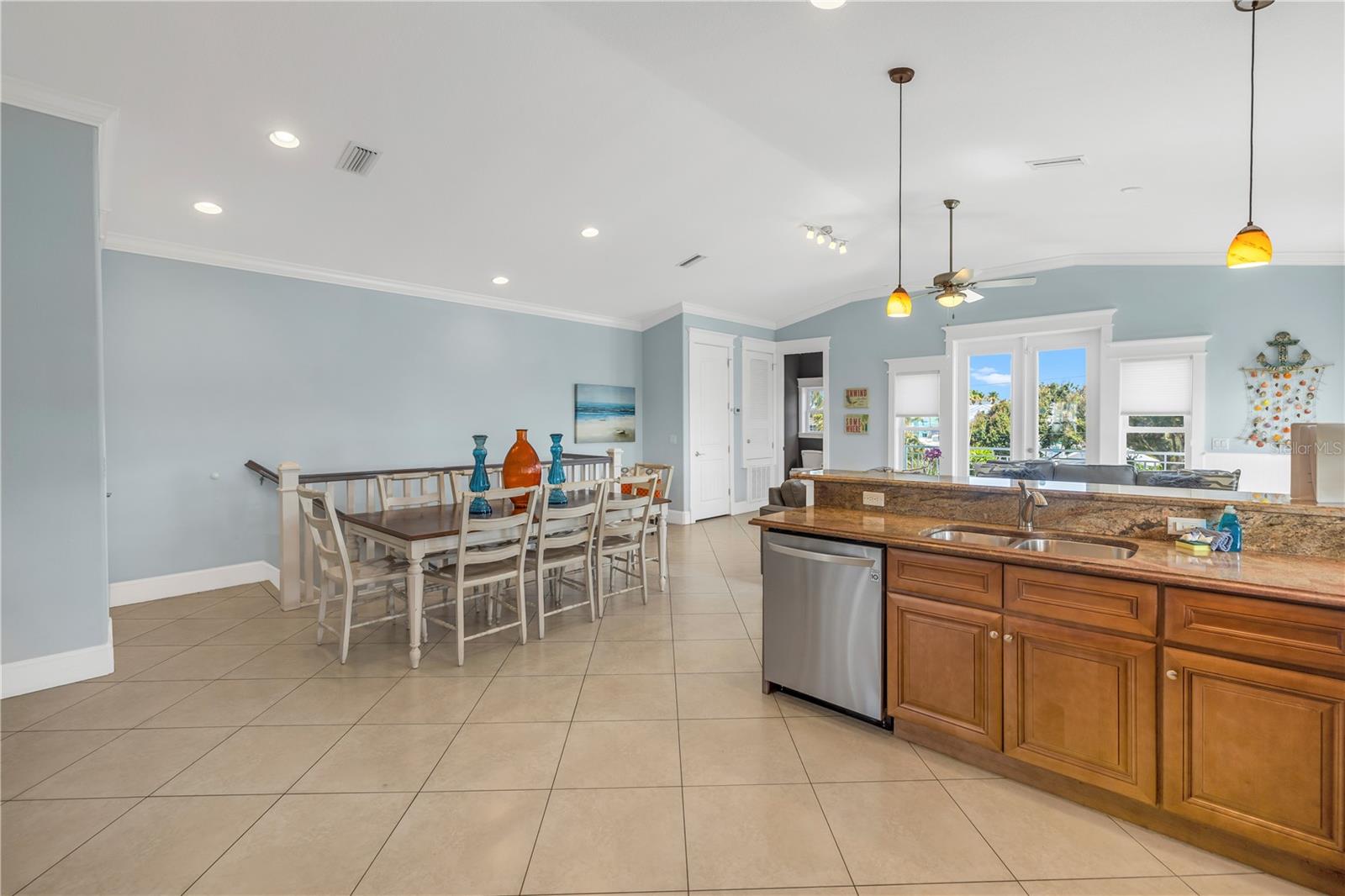105 4TH ST S, BRADENTON BEACH, FL, 34217