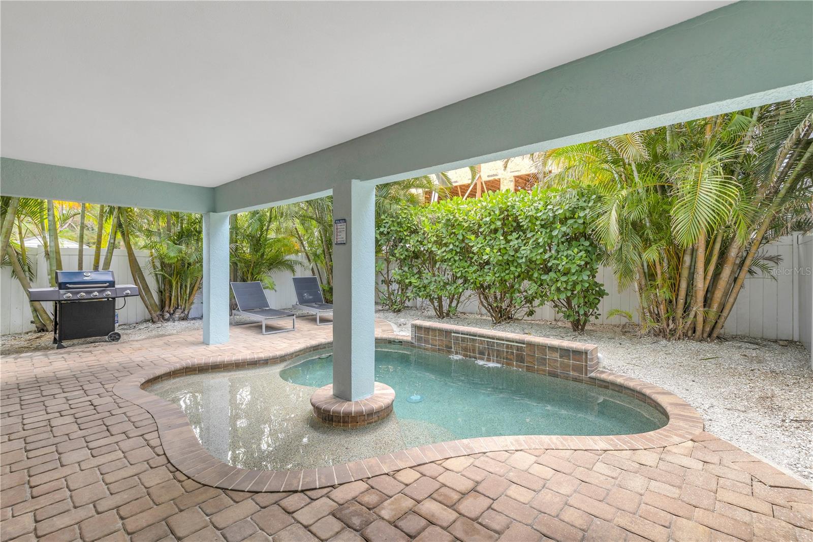 105 4TH ST S, BRADENTON BEACH, FL, 34217
