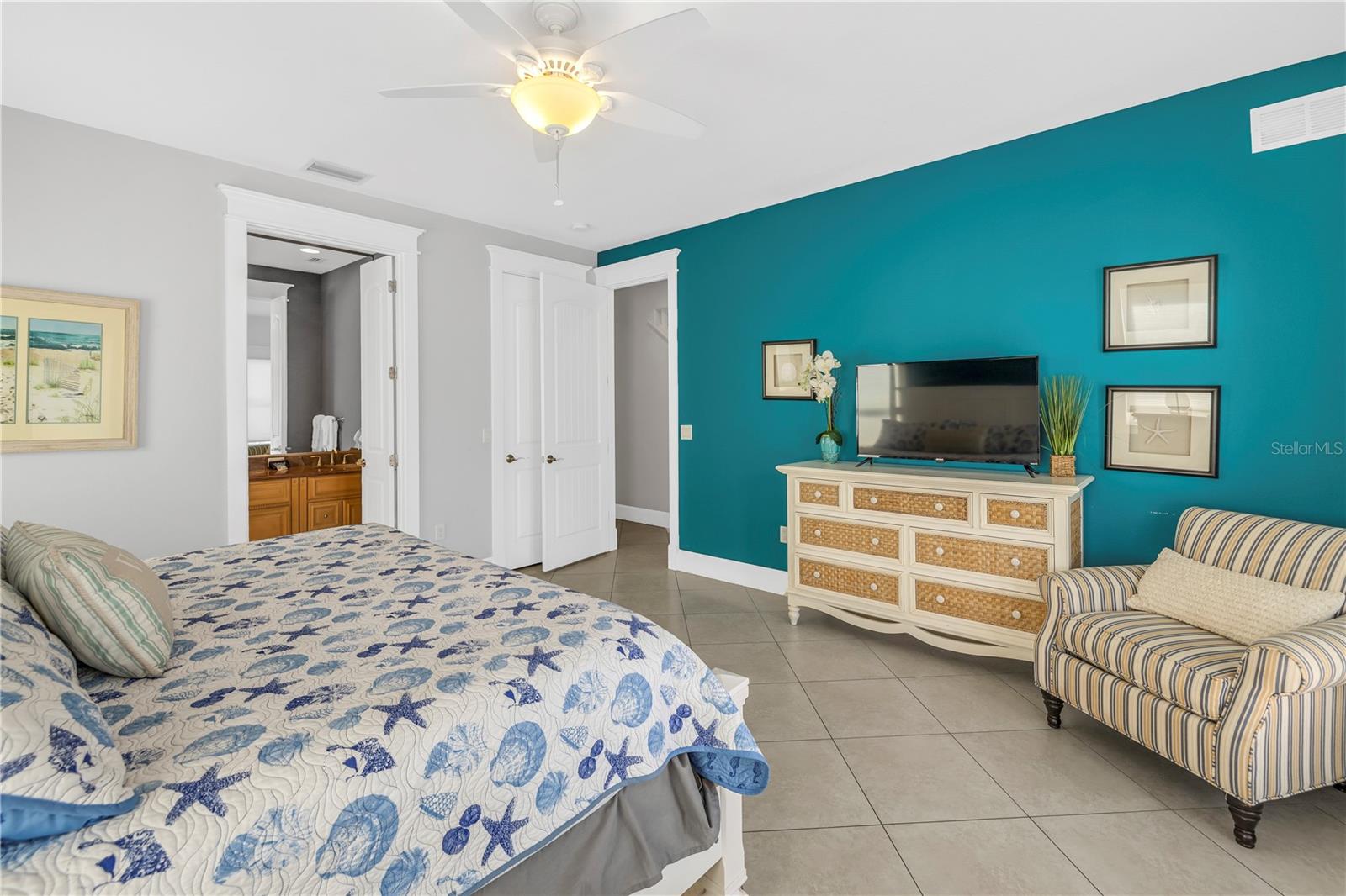 105 4TH ST S, BRADENTON BEACH, FL, 34217