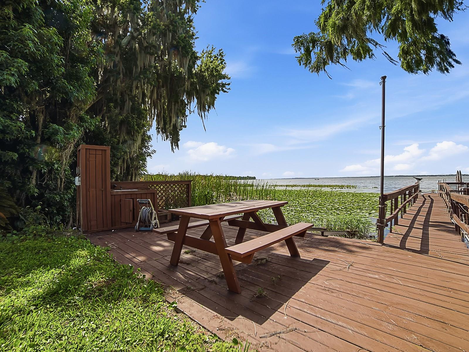 1031 MELLATHON CIR, LEESBURG, FL, 34748