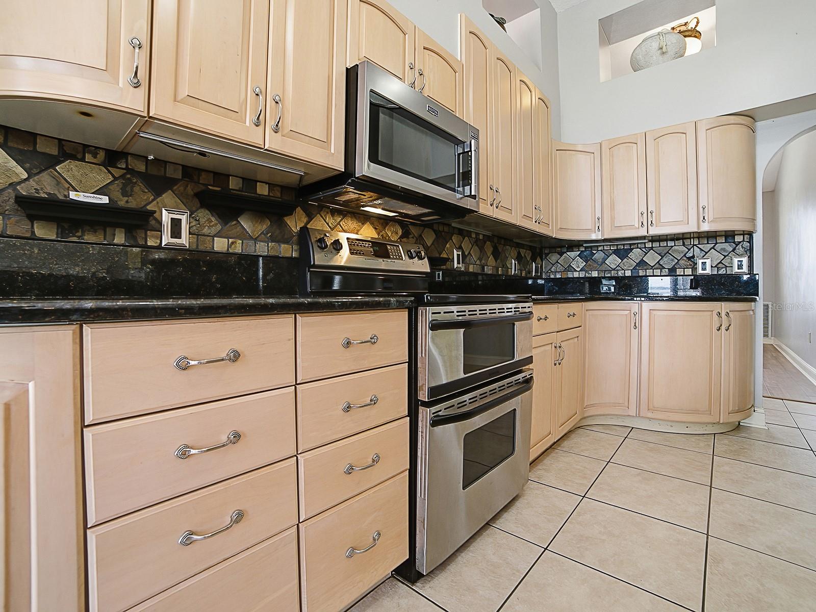 1031 MELLATHON CIR, LEESBURG, FL, 34748