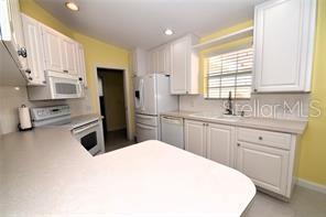 8004 CAMMINARE DR, SARASOTA, FL, 34238
