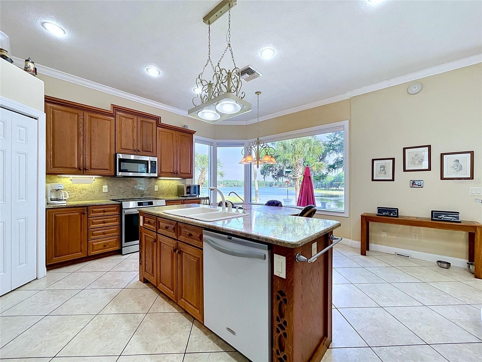 1360 S WATERVIEW DR, INVERNESS, FL, 34450