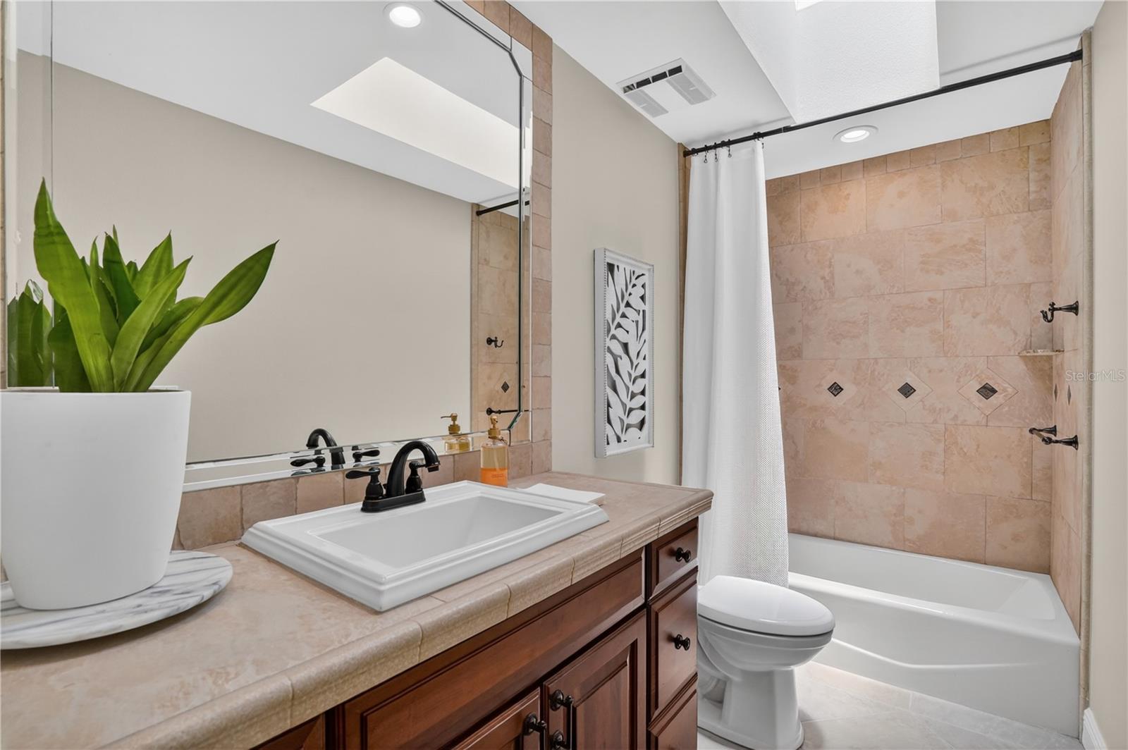3301 LAKESIDE CIR, PARRISH, FL, 34219