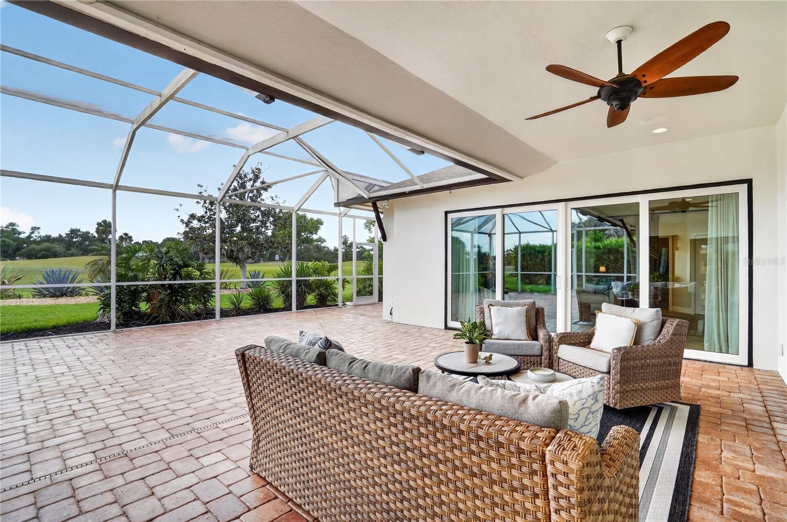3301 LAKESIDE CIR, PARRISH, FL, 34219