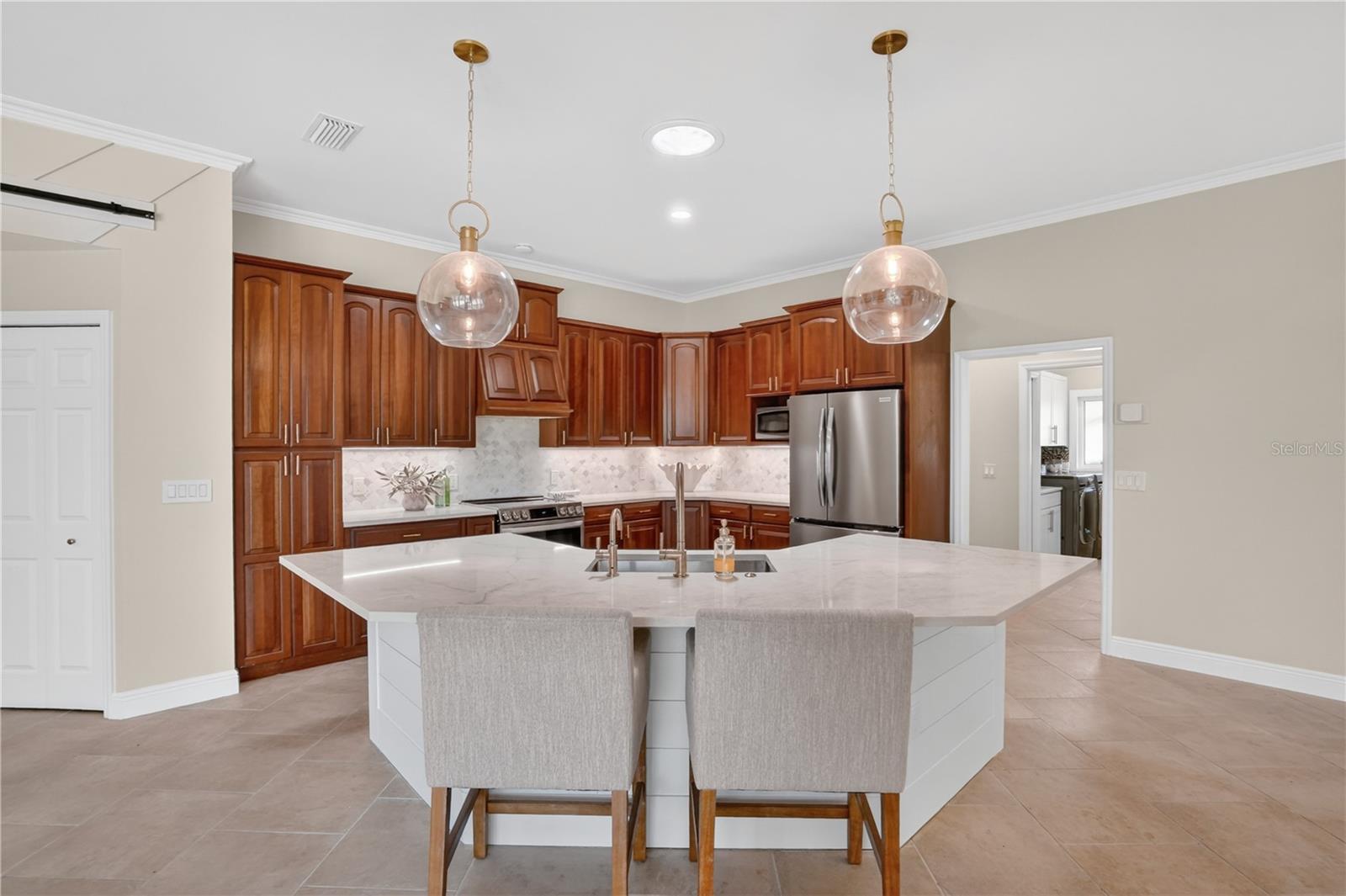 3301 LAKESIDE CIR, PARRISH, FL, 34219
