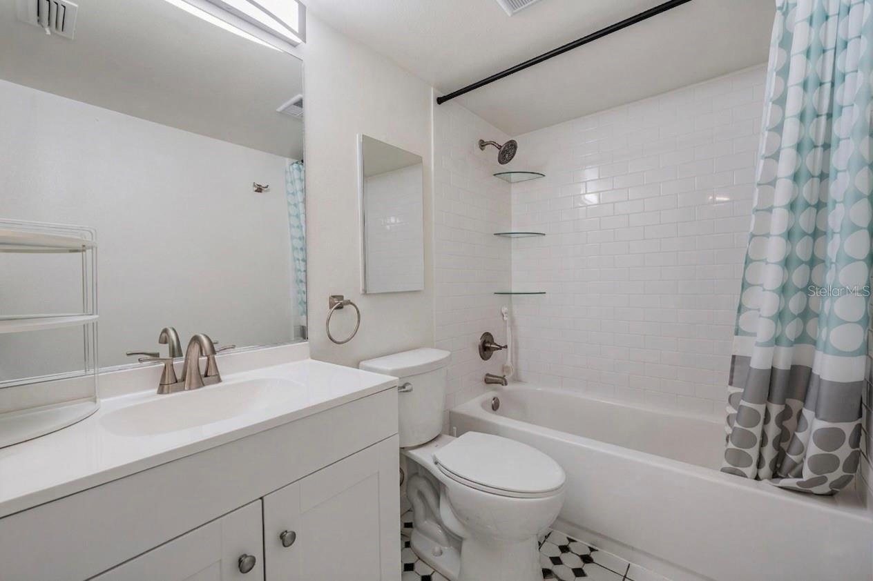 2109 W DE LEON ST, TAMPA, FL, 33606