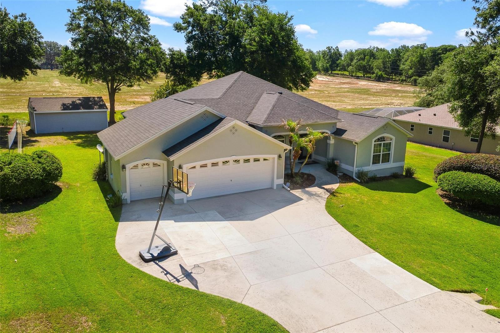1027 URICO GOLF RD, LADY LAKE, FL, 32159