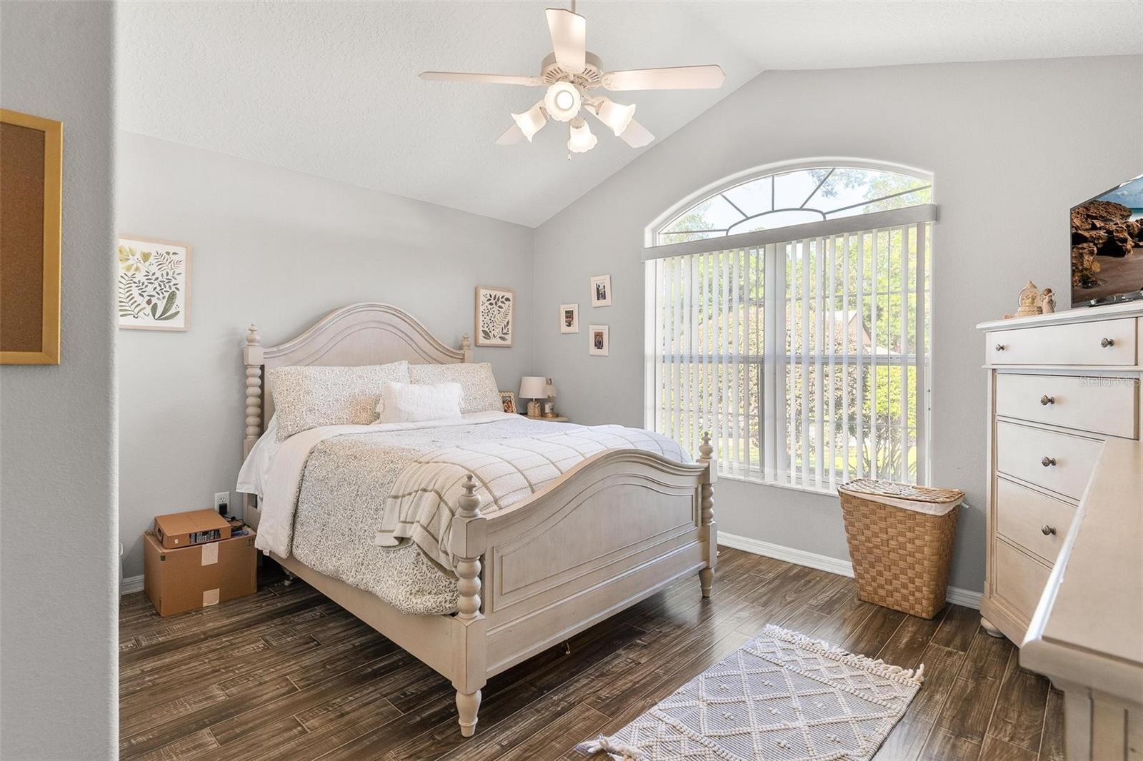 1027 URICO GOLF RD, LADY LAKE, FL, 32159