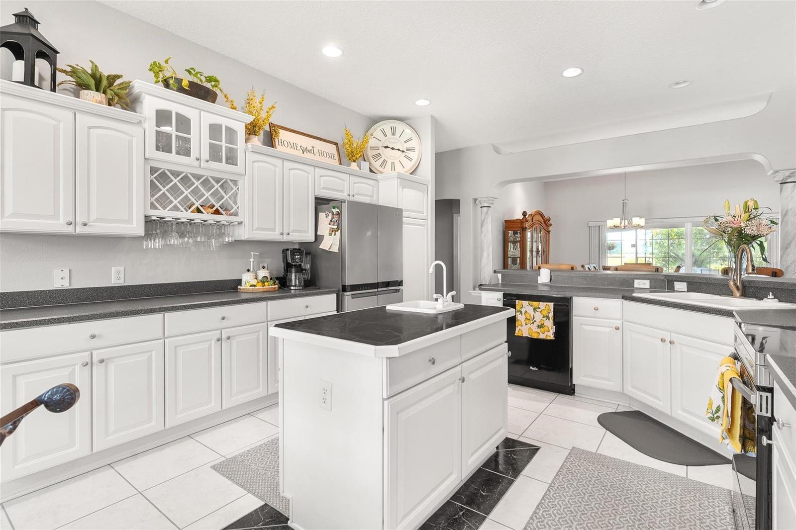 1027 URICO GOLF RD, LADY LAKE, FL, 32159