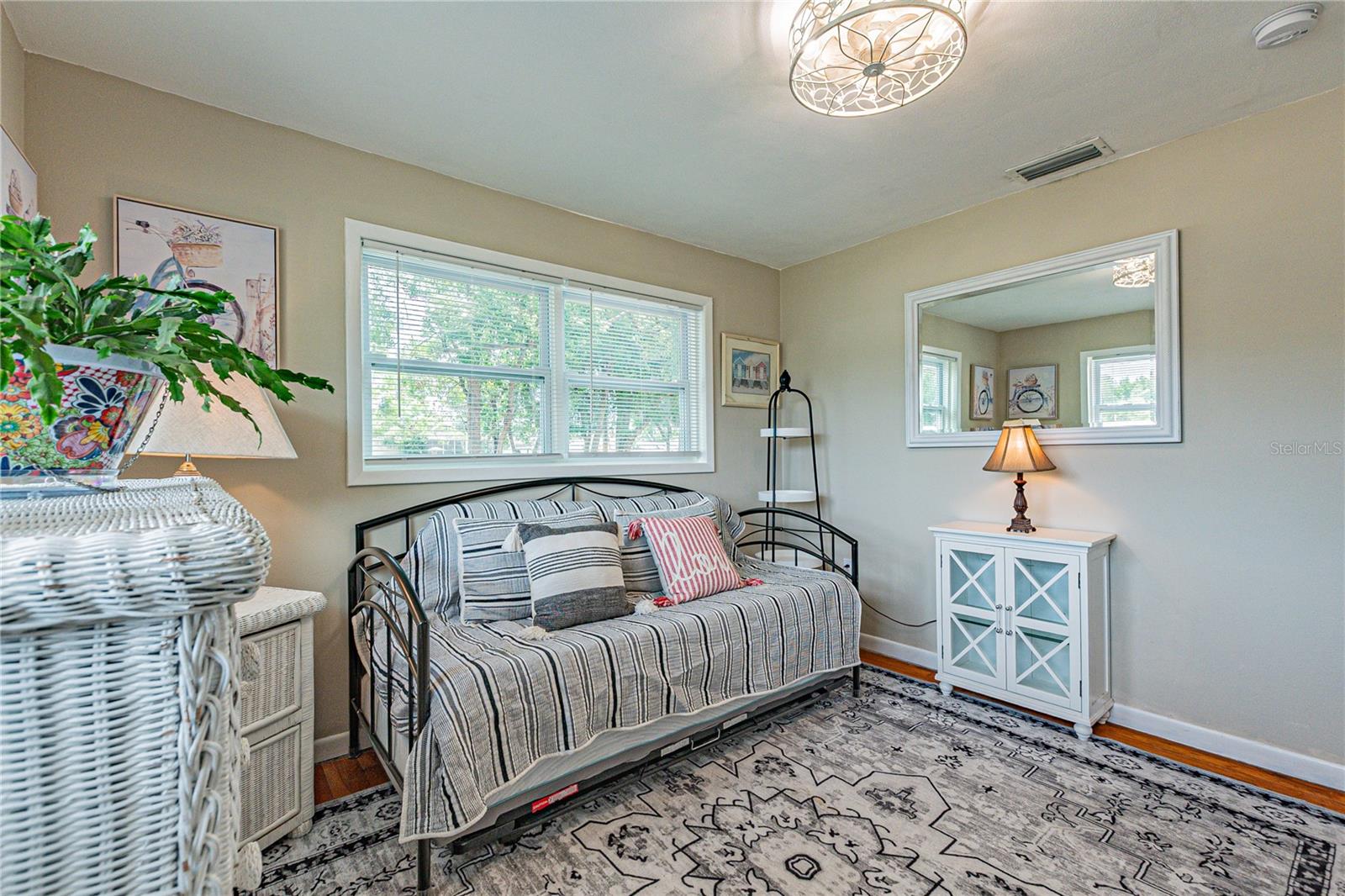 5233 HILL DR, ZEPHYRHILLS, FL, 33542