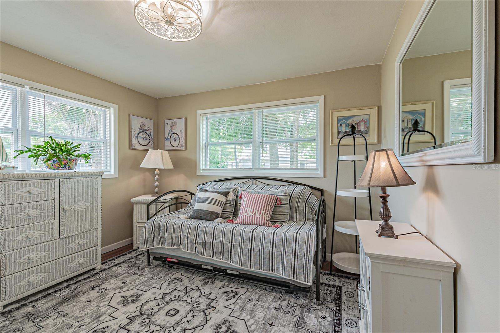 5233 HILL DR, ZEPHYRHILLS, FL, 33542