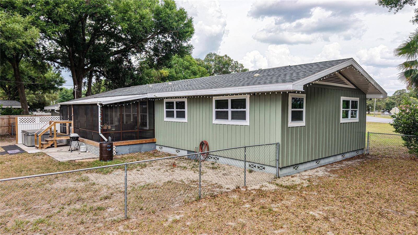 5233 HILL DR, ZEPHYRHILLS, FL, 33542