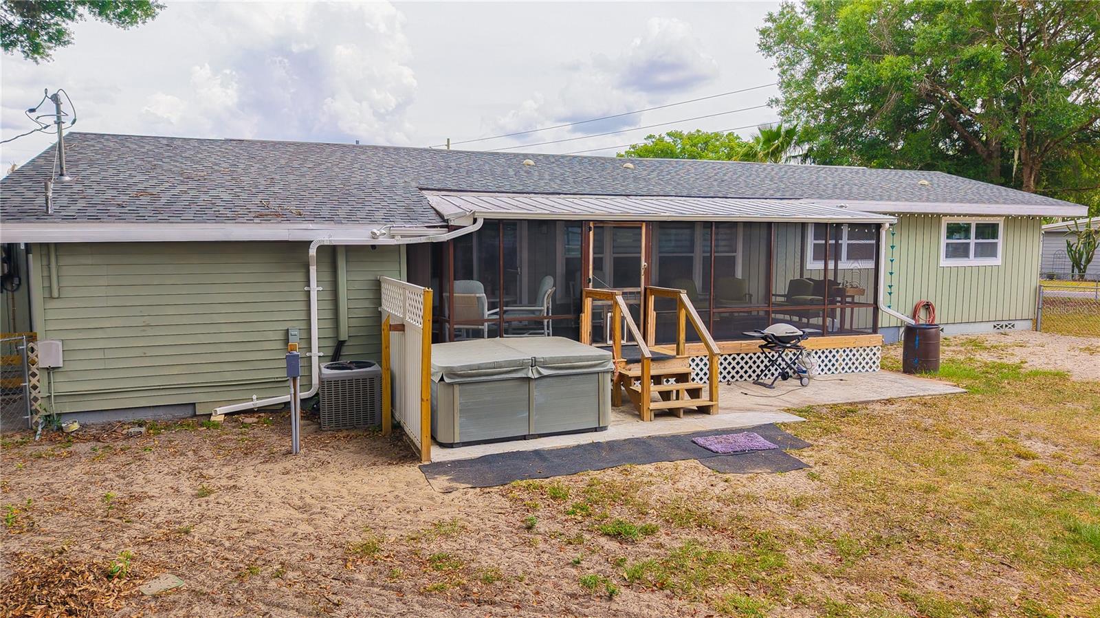 5233 HILL DR, ZEPHYRHILLS, FL, 33542