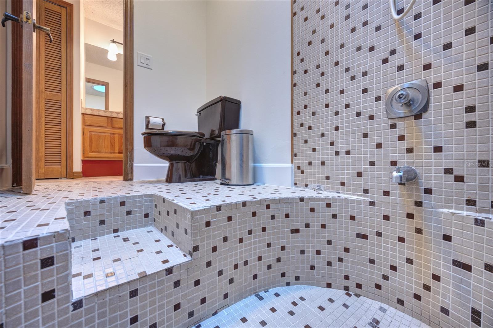 202 SANDSPUR LN, DELAND, FL, 32724