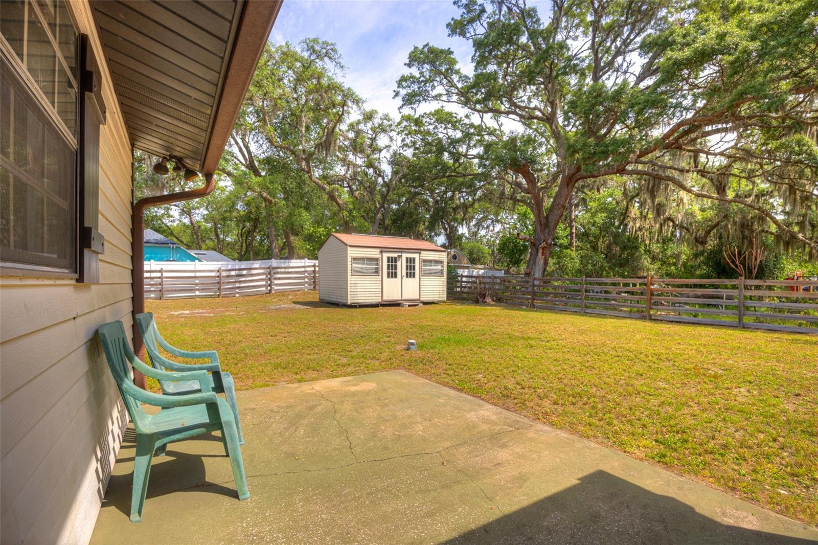202 SANDSPUR LN, DELAND, FL, 32724