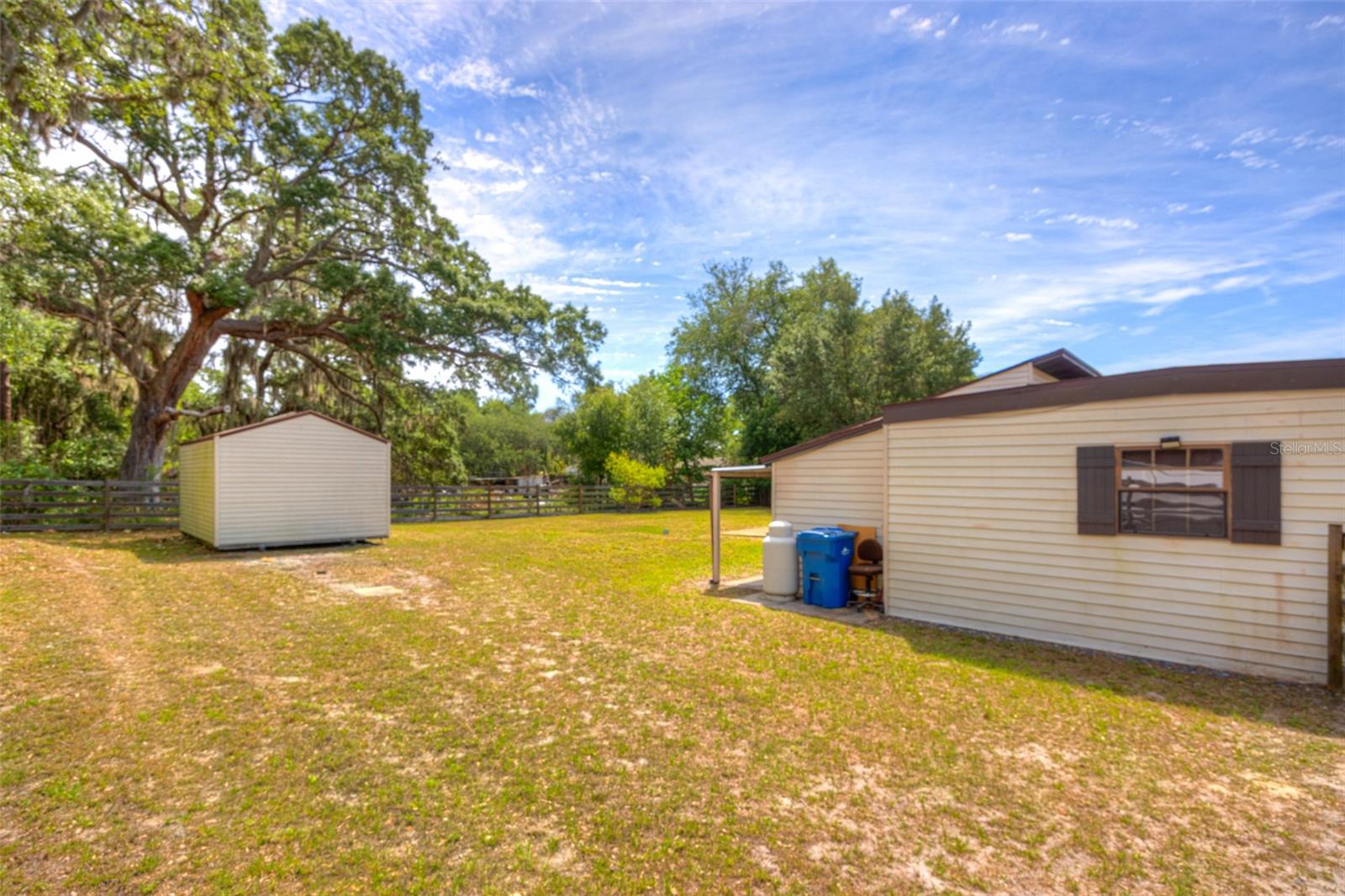 202 SANDSPUR LN, DELAND, FL, 32724