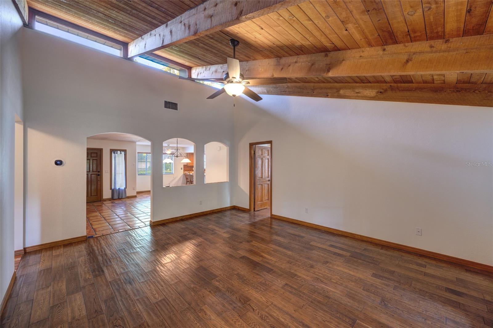 202 SANDSPUR LN, DELAND, FL, 32724
