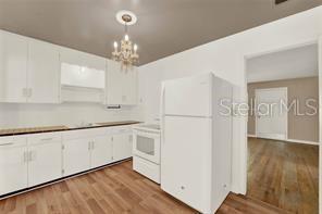 1016 ALBA DR #1016, ORLANDO, FL, 32804