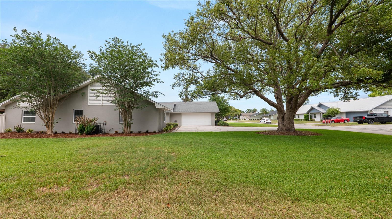 5525 CLUB HL E, LAKELAND, FL, 33813