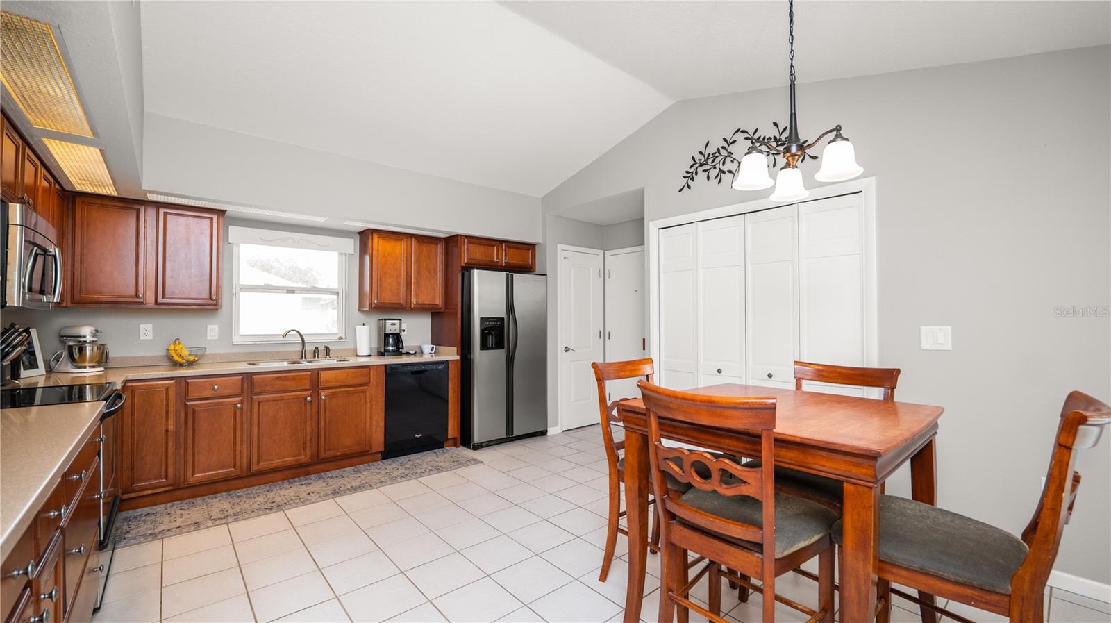 5525 CLUB HL E, LAKELAND, FL, 33813