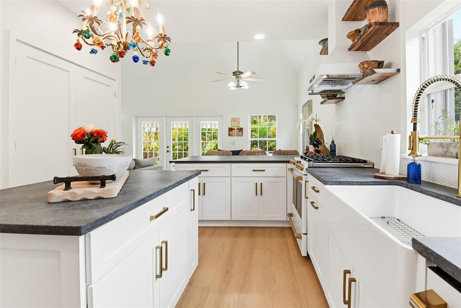 915 MAPLE ST, NEW SMYRNA BEACH, FL, 32169