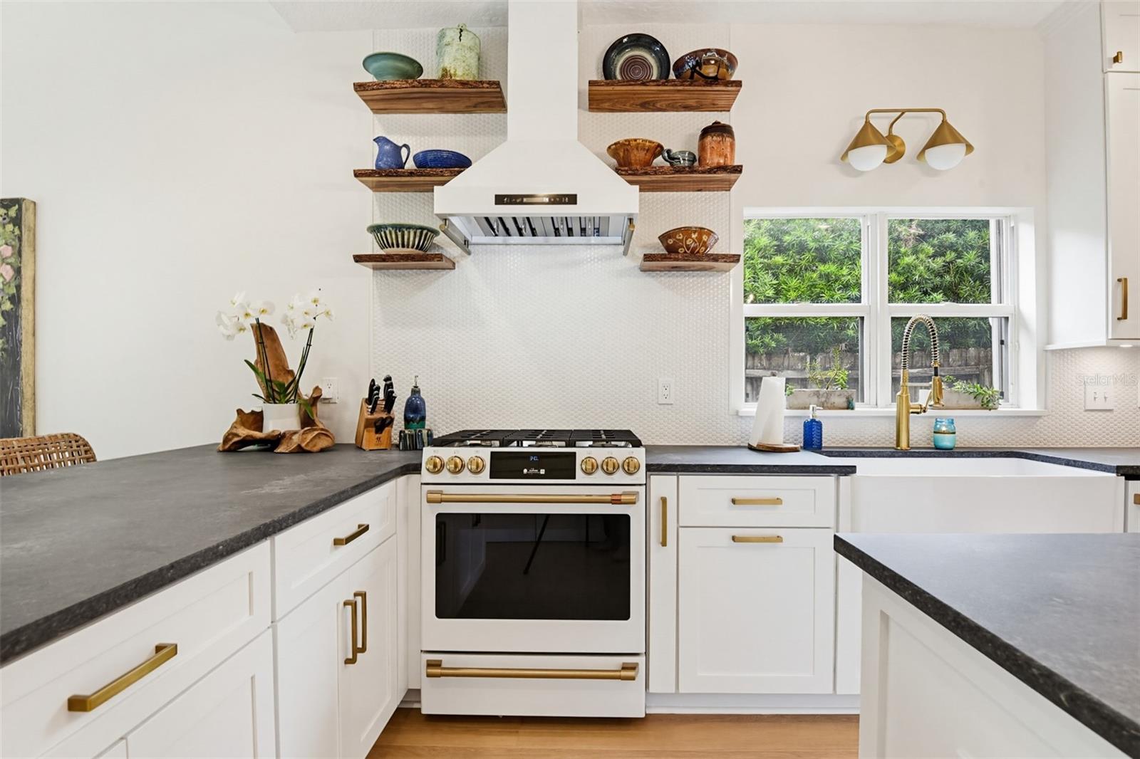 915 MAPLE ST, NEW SMYRNA BEACH, FL, 32169