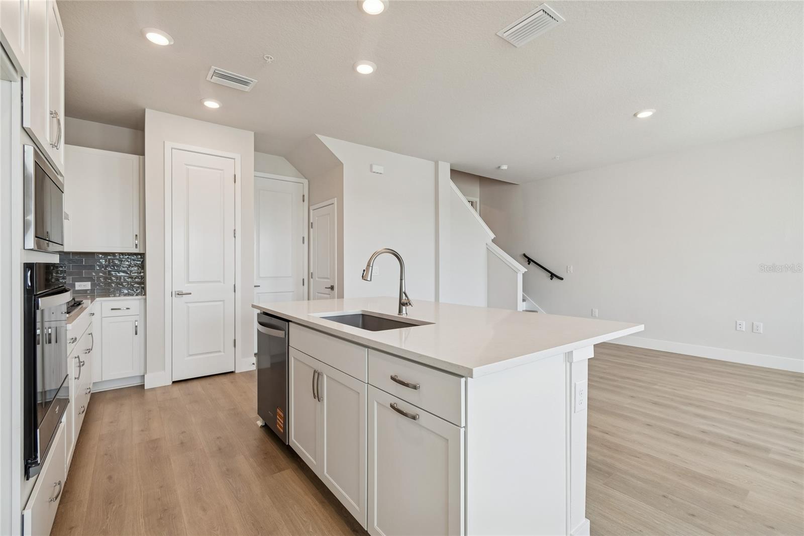 7247 TIDELAND LN, SARASOTA, FL, 34240