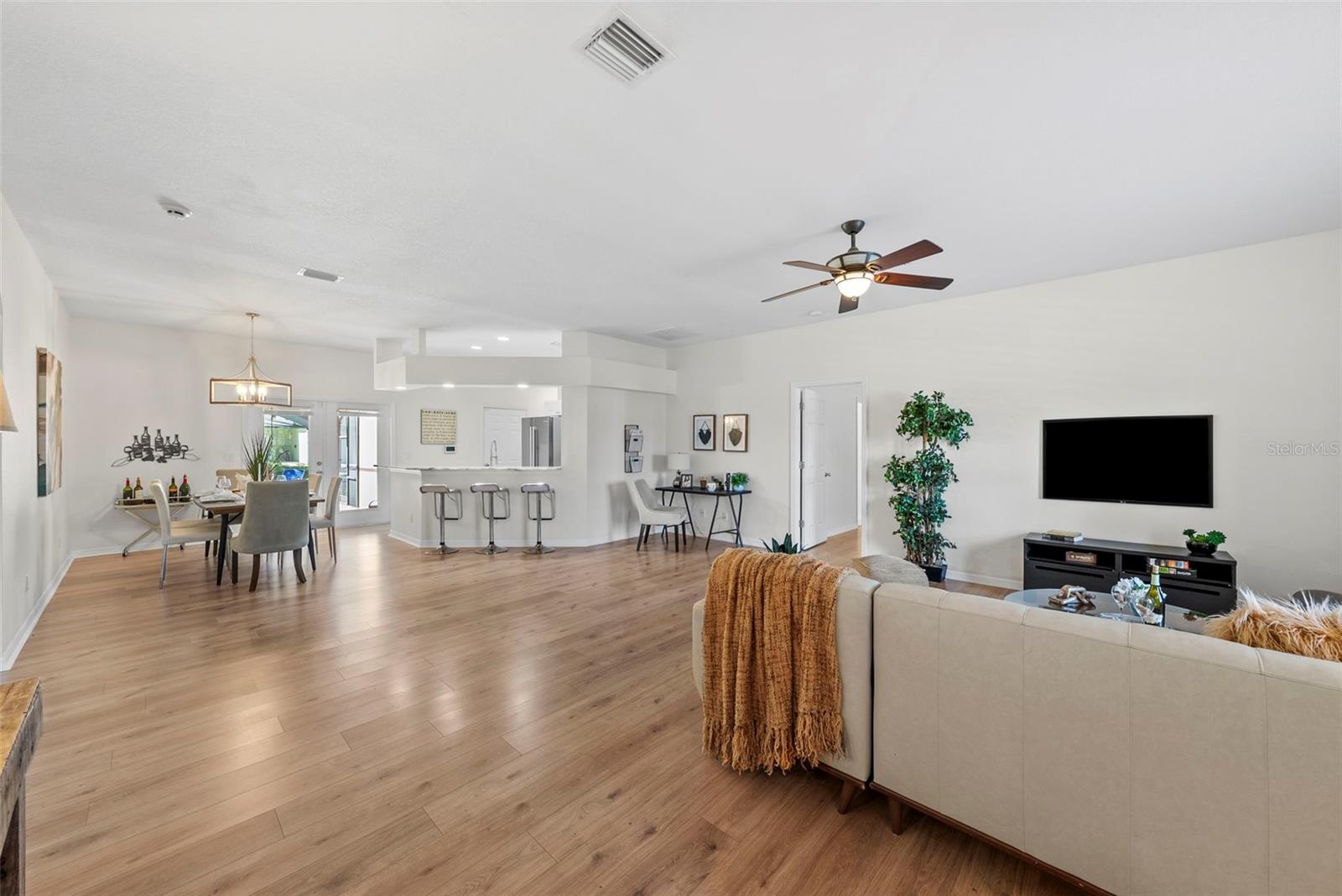 350 47TH AVE N, ST PETERSBURG, FL, 33703