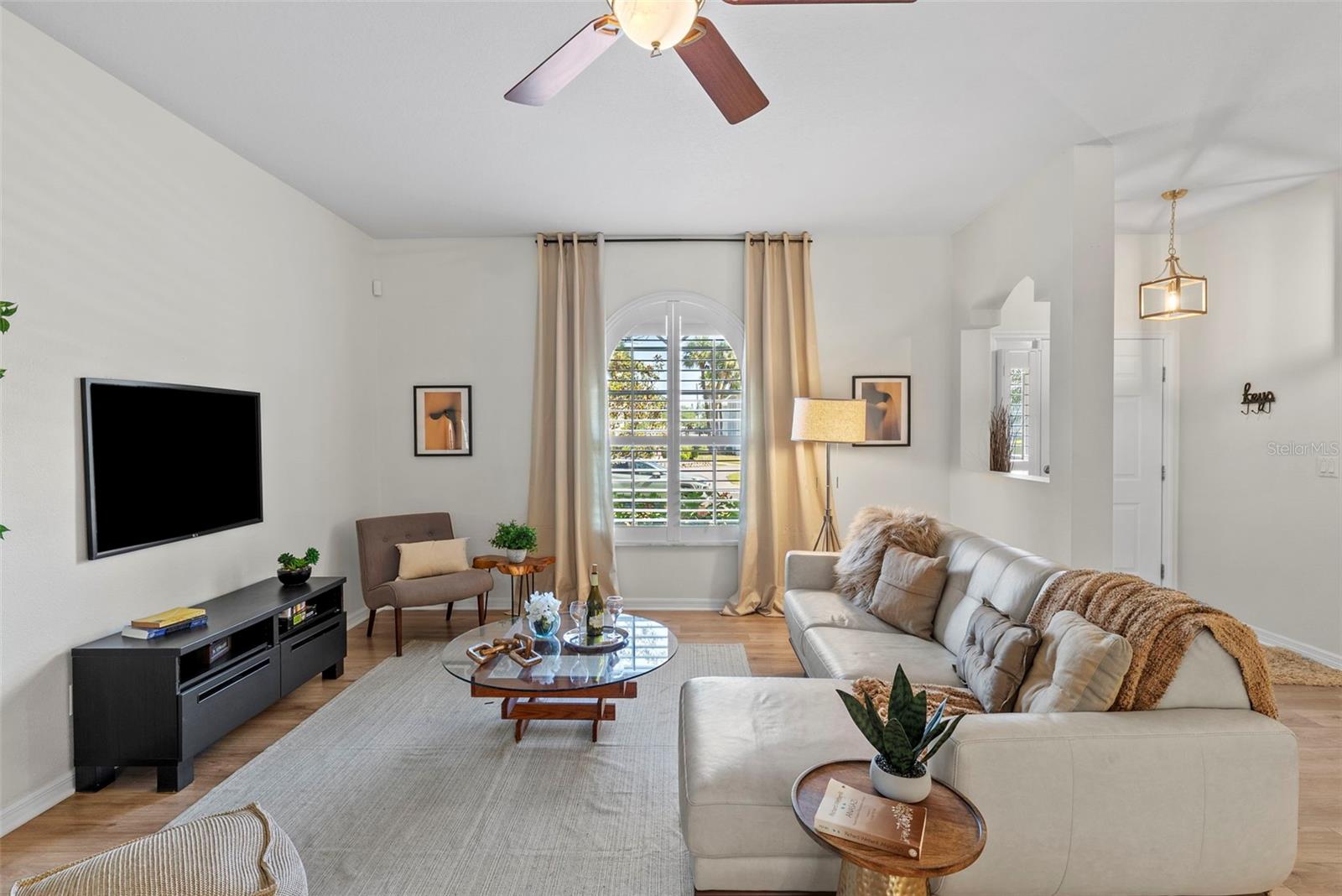 350 47TH AVE N, ST PETERSBURG, FL, 33703
