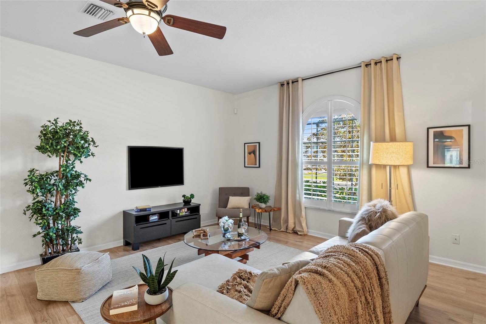 350 47TH AVE N, ST PETERSBURG, FL, 33703