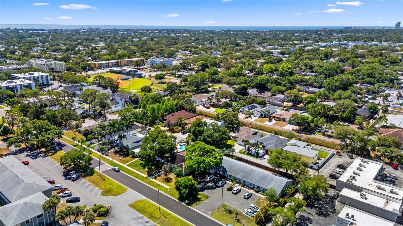 350 47TH AVE N, ST PETERSBURG, FL, 33703