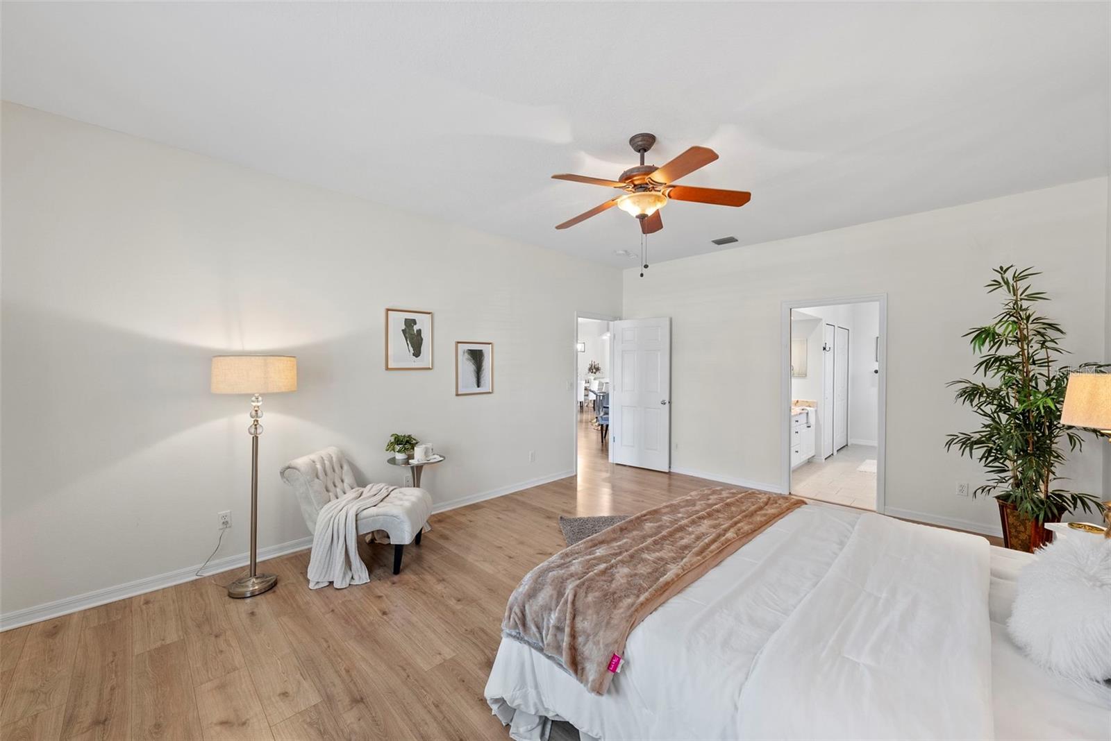 350 47TH AVE N, ST PETERSBURG, FL, 33703