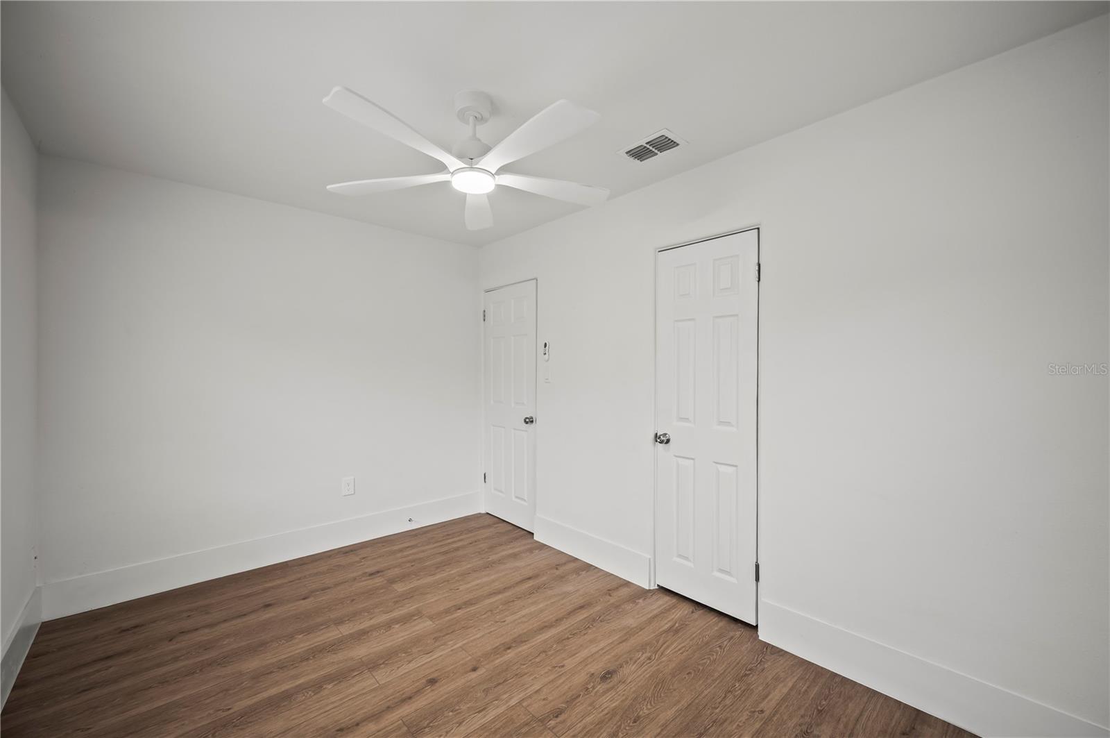 4403 LAKE LAWNE AVE, ORLANDO, FL, 32808
