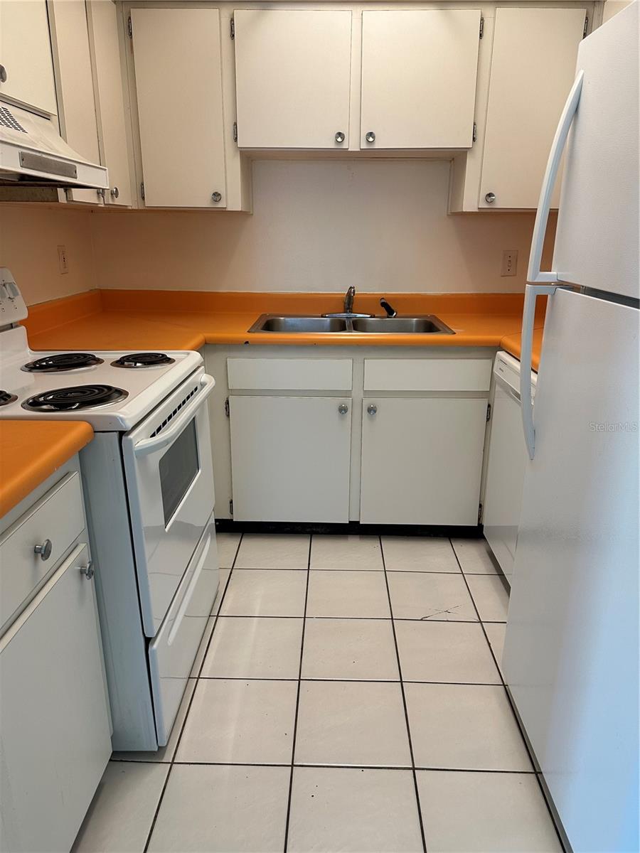 4800 RILMA AVE #148, SARASOTA, FL, 34234