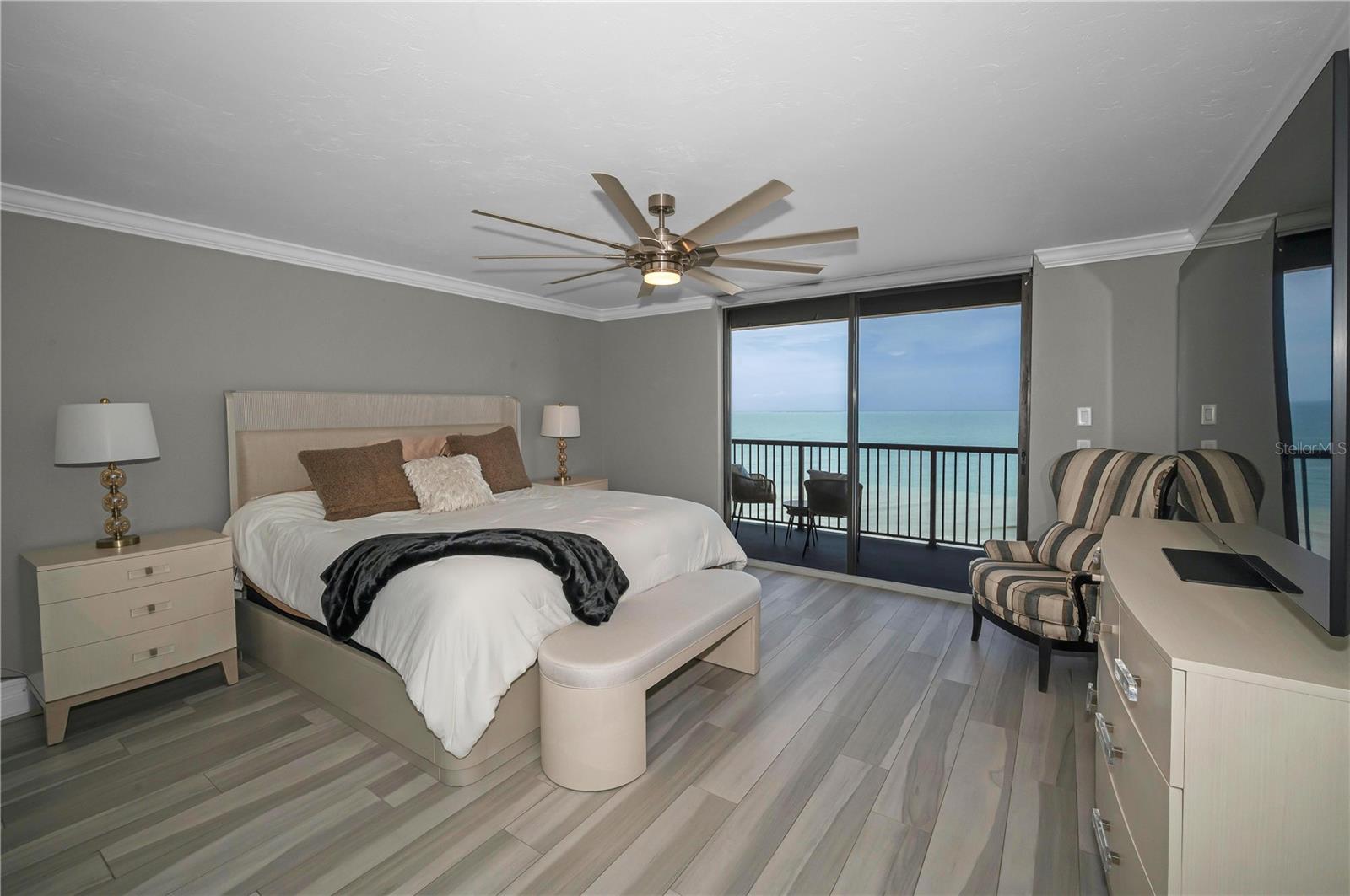 1600 GULF BLVD #814, CLEARWATER BEACH, FL, 33767