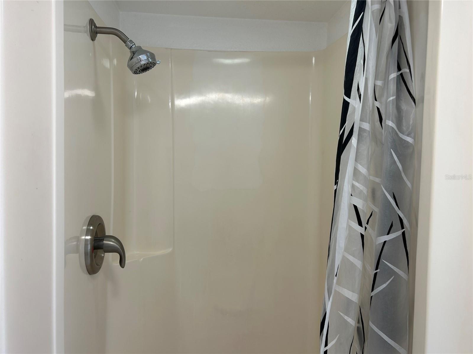 39029 KIRKLAND DR, ZEPHYRHILLS, FL, 33542