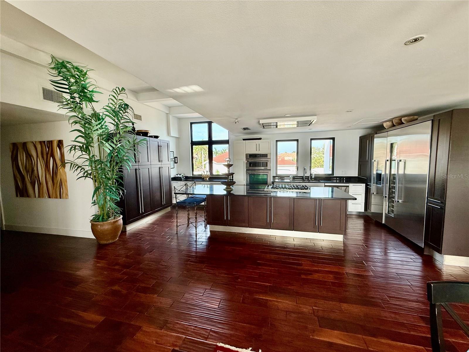 1257 TREE BAY LN, SARASOTA, FL, 34242