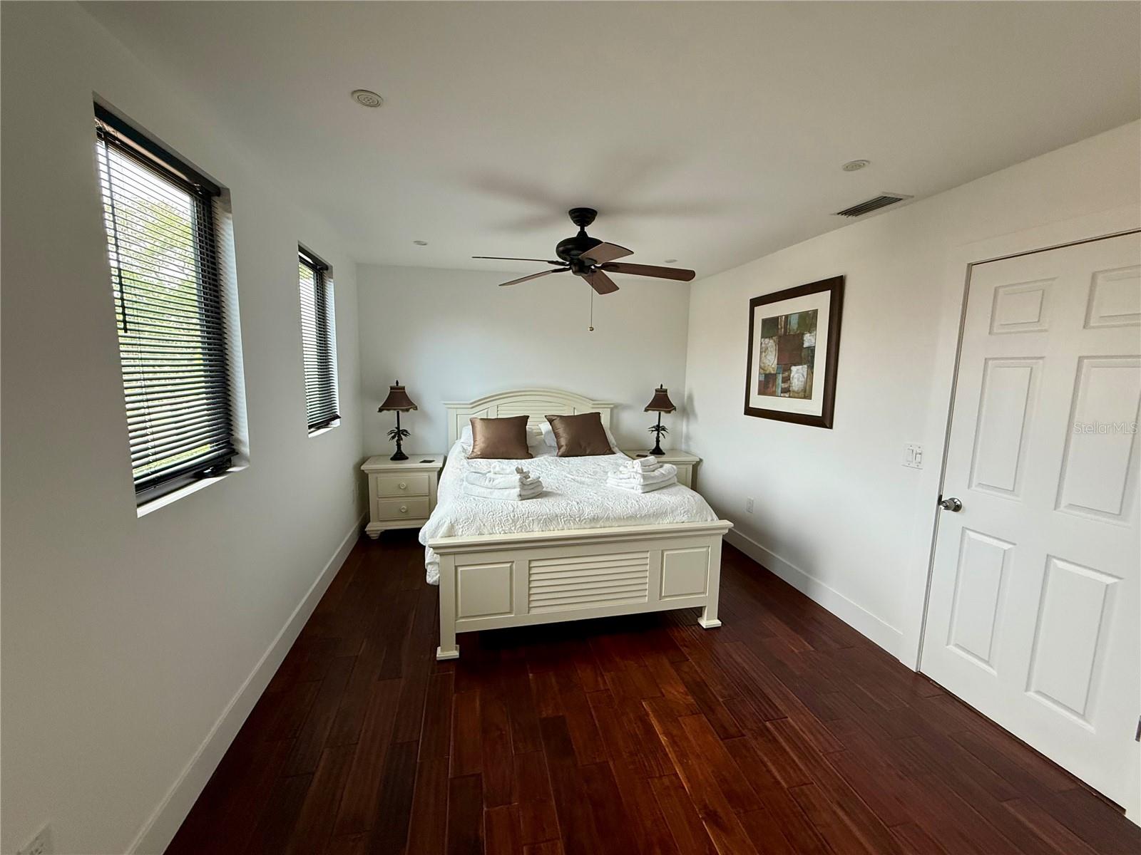 1257 TREE BAY LN, SARASOTA, FL, 34242