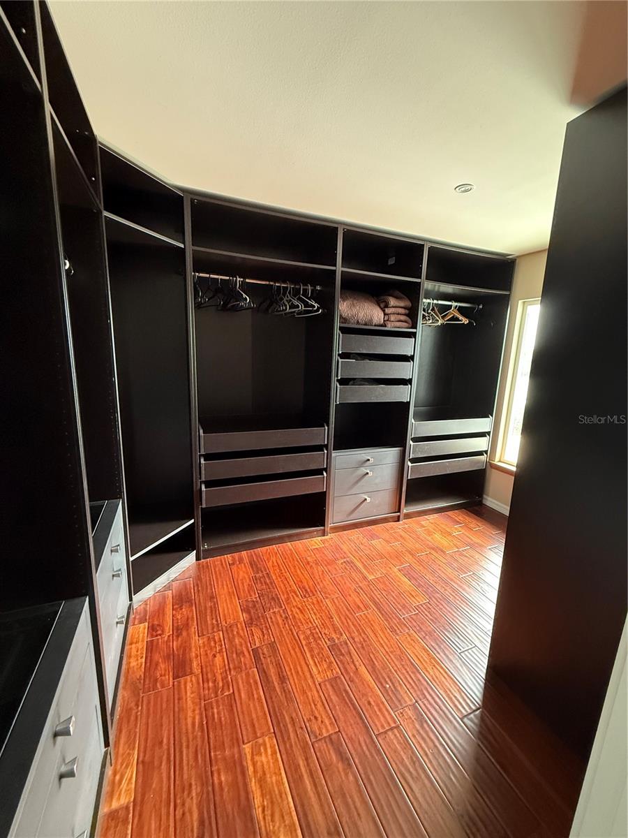 1257 TREE BAY LN, SARASOTA, FL, 34242